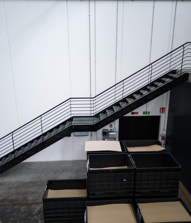 scala magazzino ferro